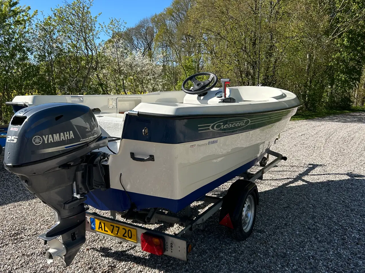 Billede 1 - Crescent styrepultbåd med 25 hk Yamaha 4 takt