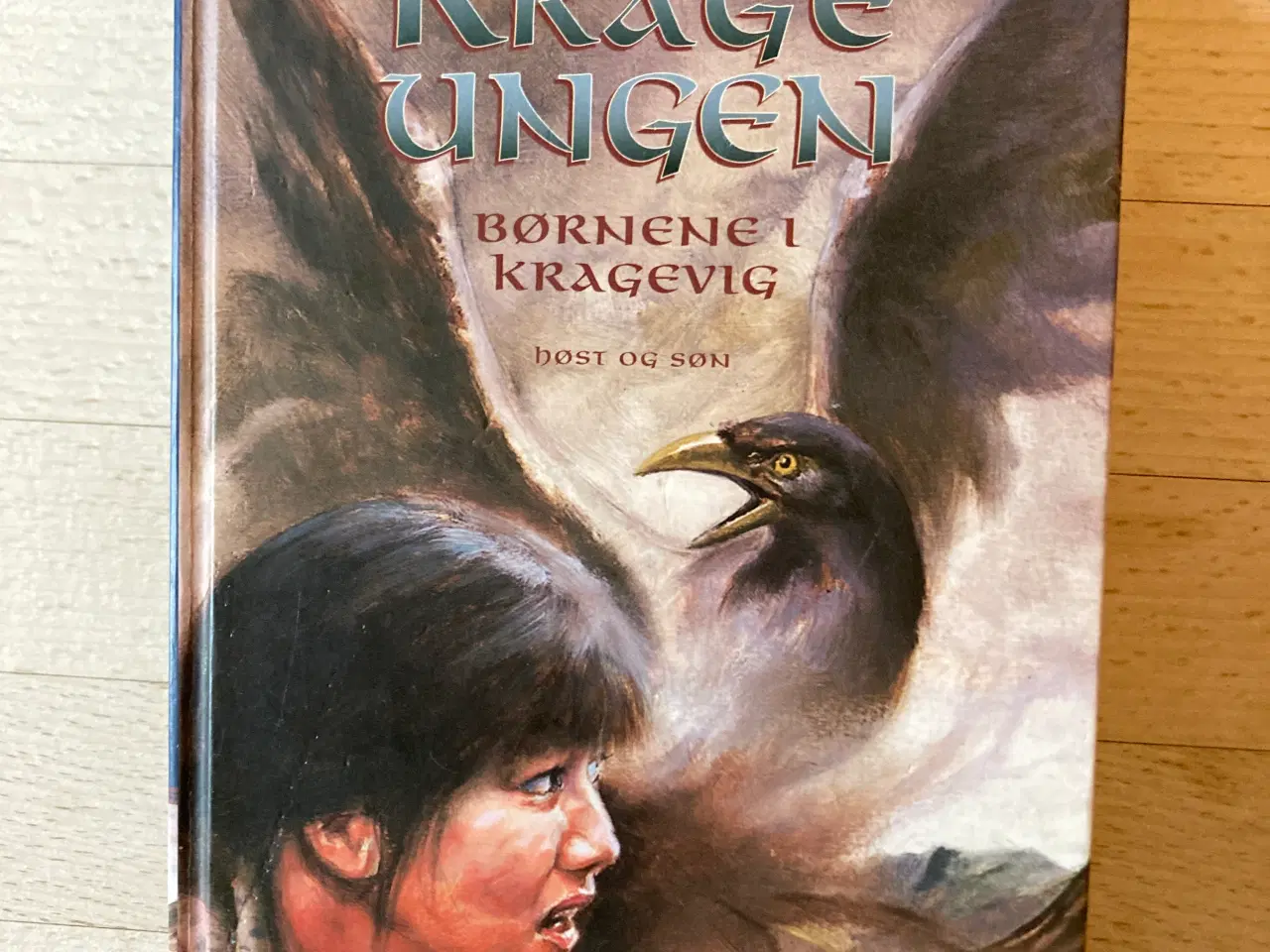 Billede 1 - Krageungen, Bodil Bredsdorff