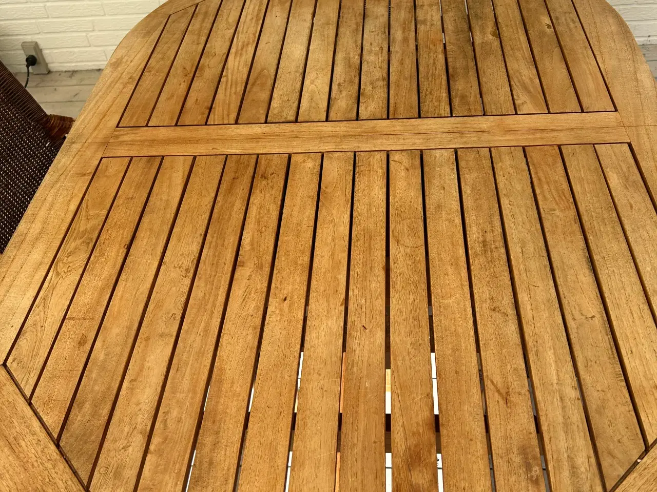 Billede 3 - Ovalt teak spisebord