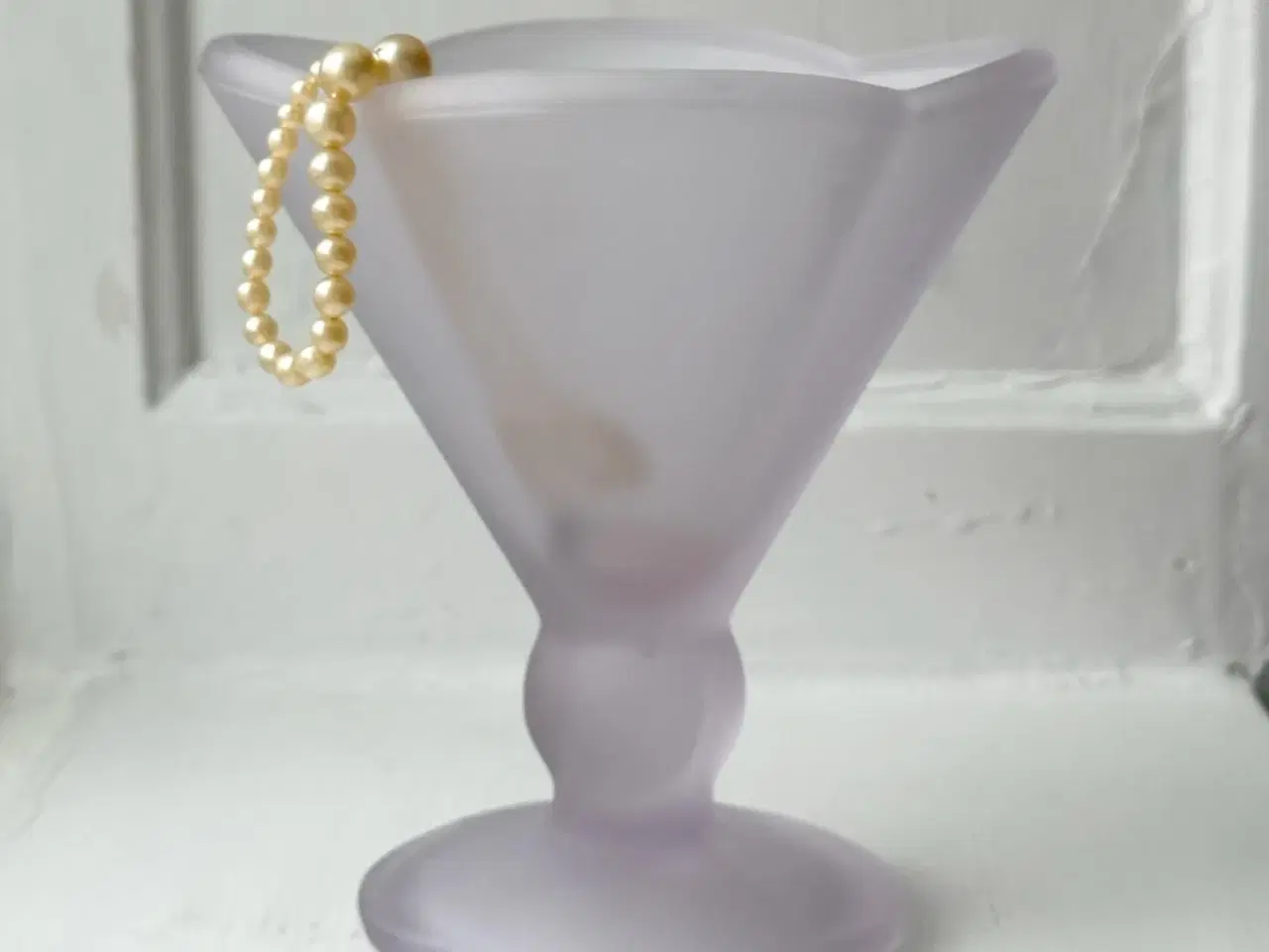 Billede 1 - Portionsskål, matteret lilla glas, pr stk