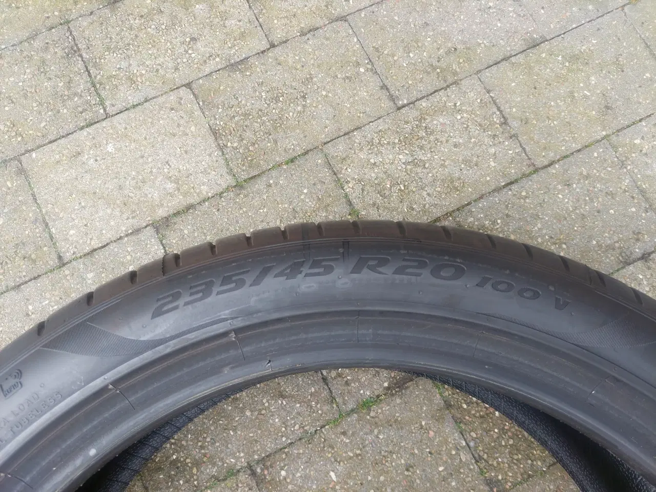 Billede 3 - Nye Dæk til Volvo EX40