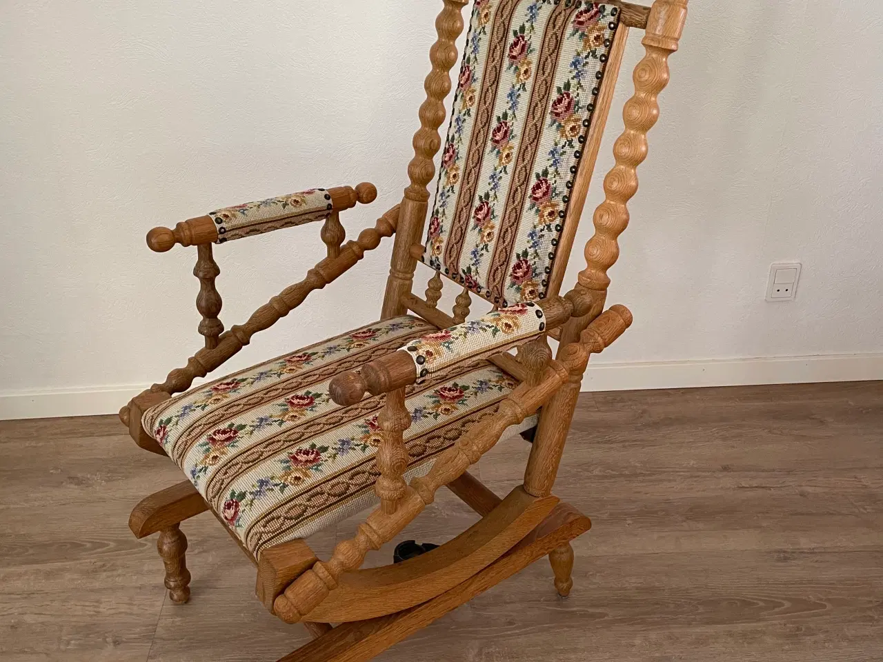 Billede 2 - Oldemors rokkestol