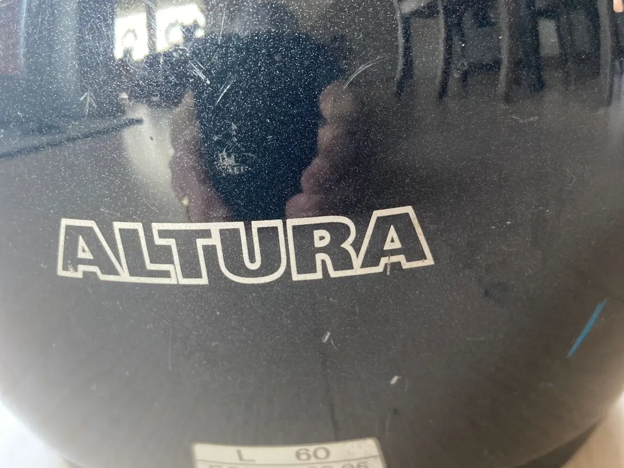 Billede 3 - Altura Vmax motorcykelhjelm str. L 