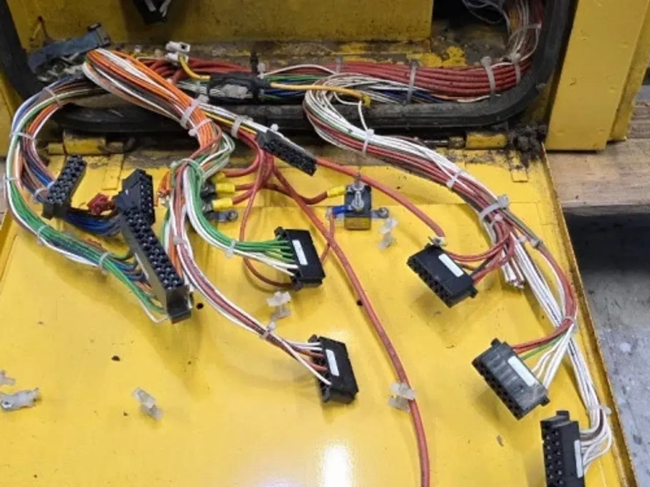 Billede 16 - New Holland TX68 Kassepanel 84001523