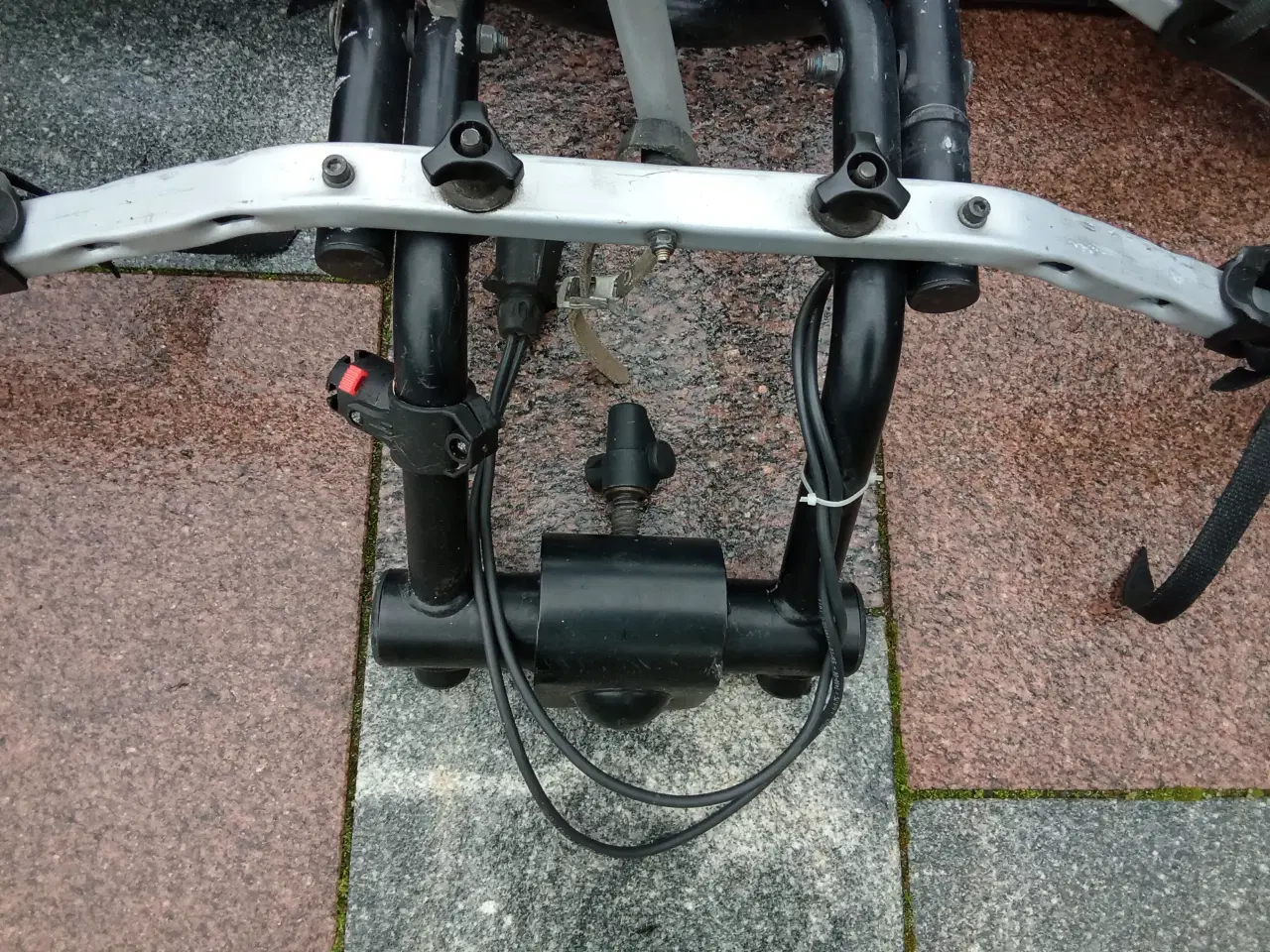 Billede 3 - Thule cykel holder til anhængertræk
