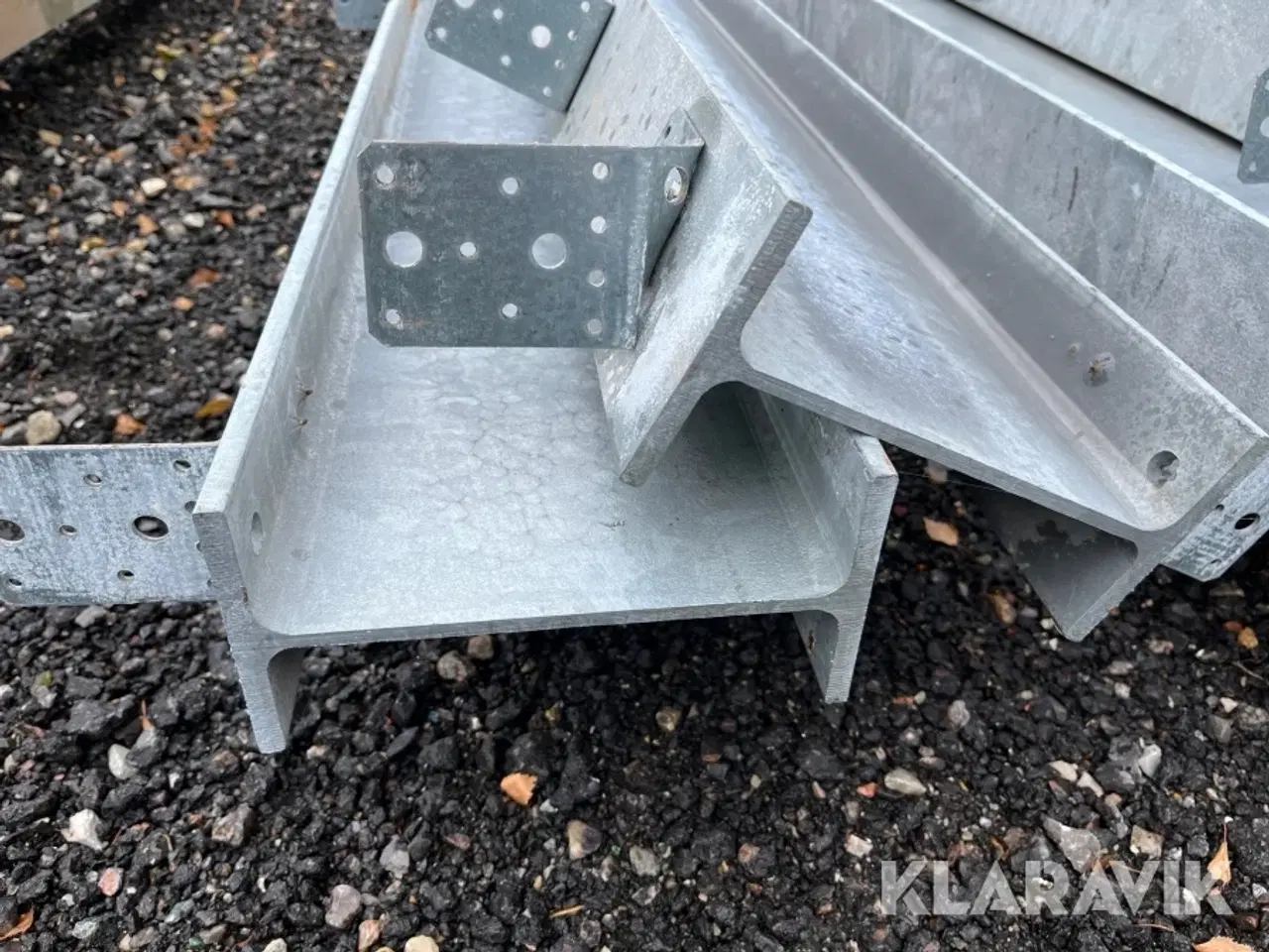 Billede 2 - Galvaniserede stålbjælker 2 styk
