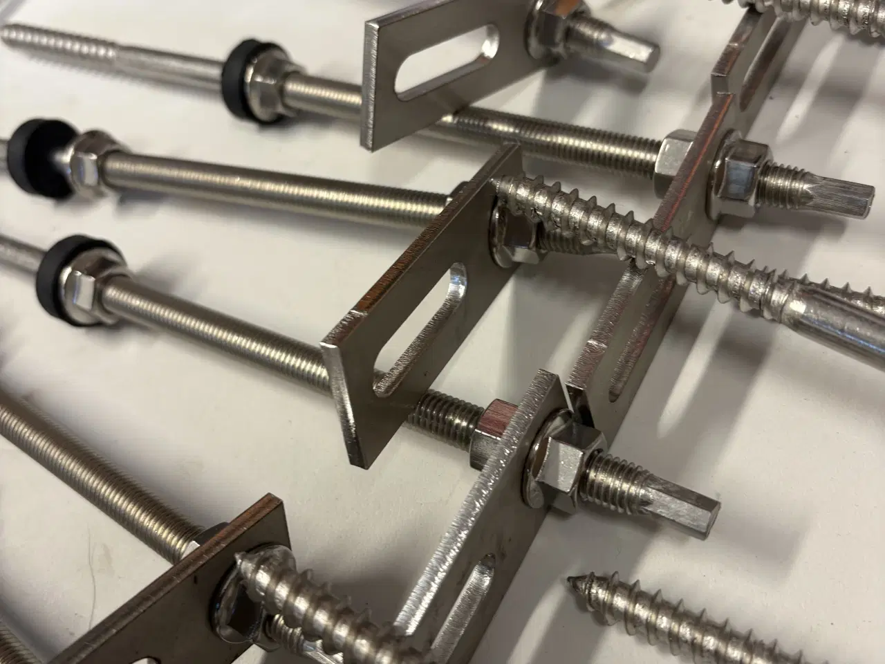 Billede 3 - 300 mm stokskruer til solcelle skinner