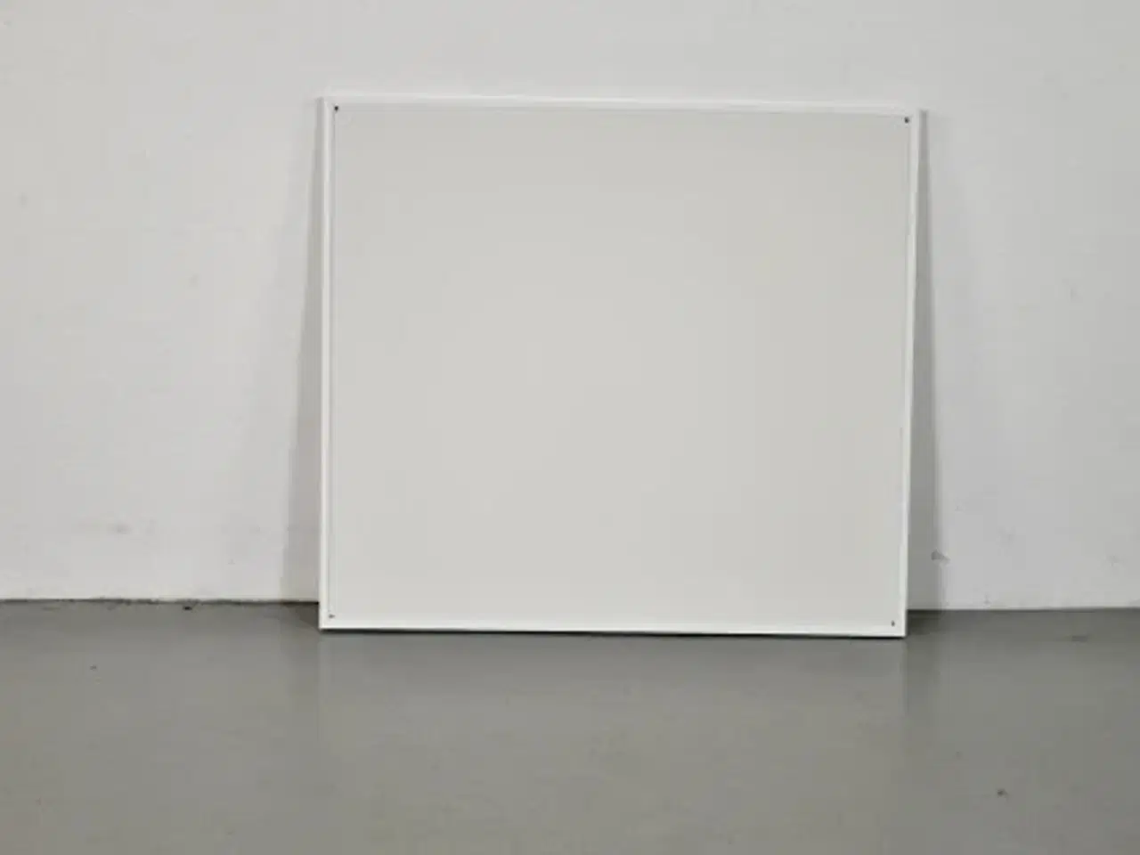 Billede 1 - Whiteboard 90x100 cm.