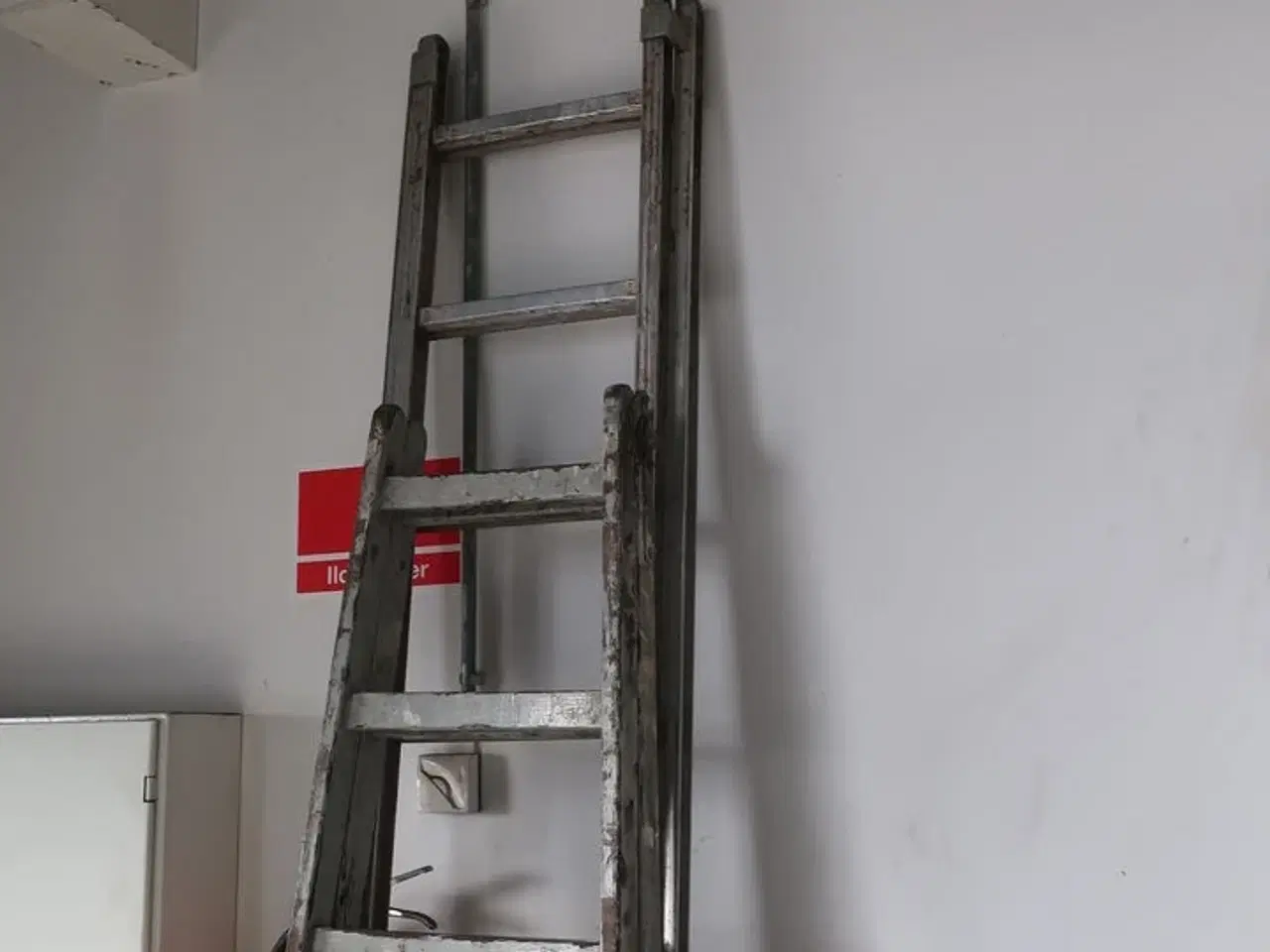 Billede 2 - 2 stk. stiger.