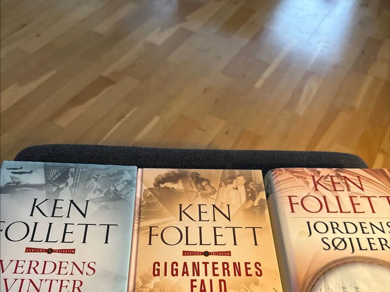 Billede 1 - Tre romaner af Ken Follett