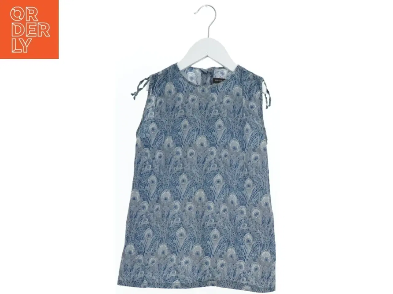 Billede 1 - Blomstret sommerbluse fra Norlie (str. 140)