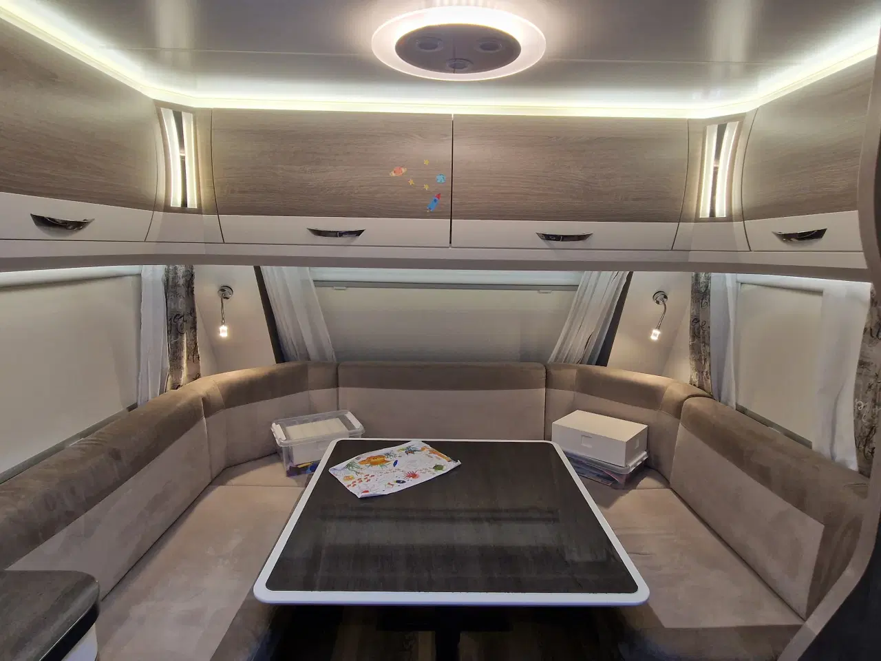 Billede 10 - Hobby Prestige 720 KWFU (2021) 3 køjer, ac, mover 