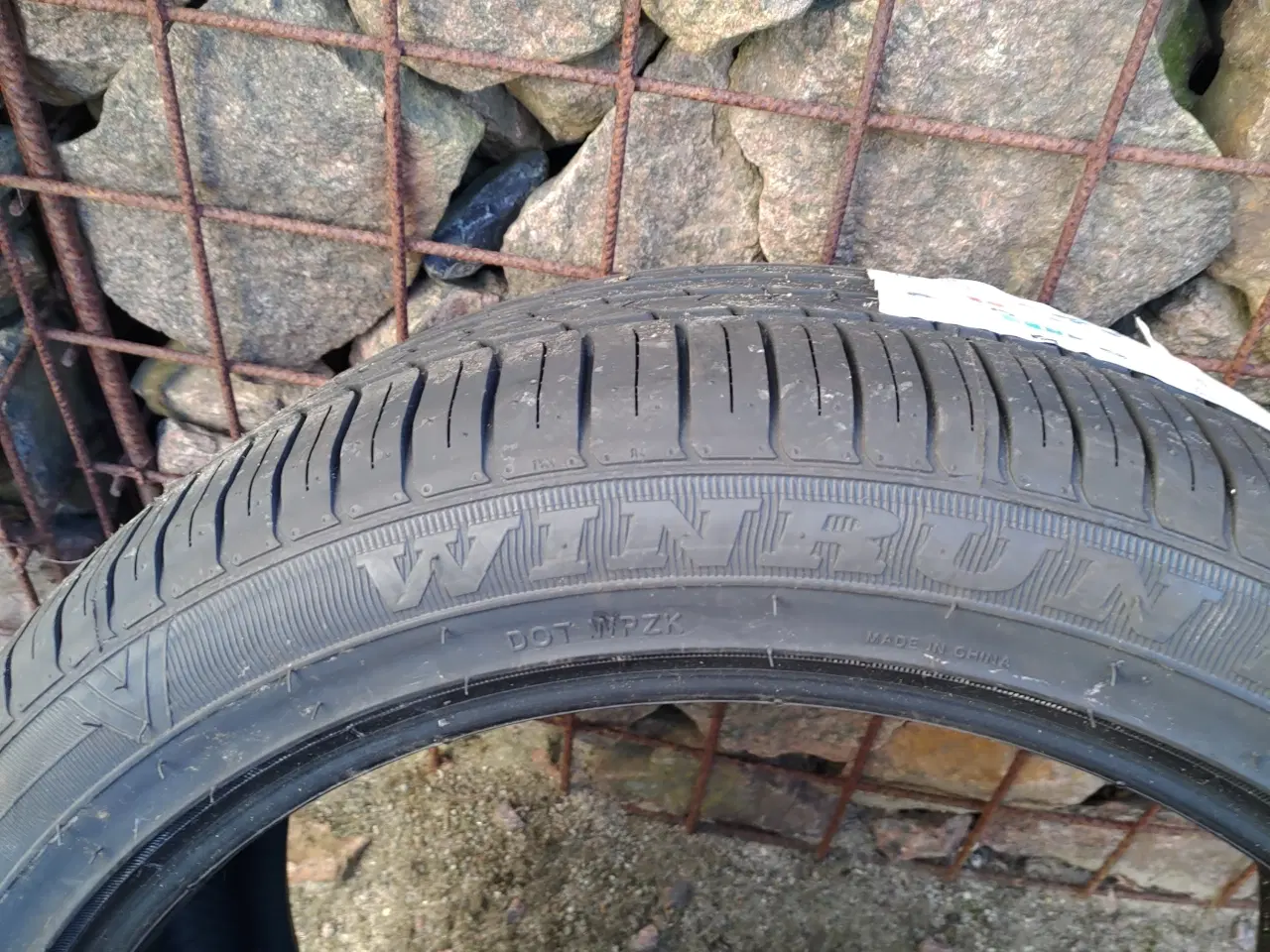 Billede 2 - winrun sommerdæk 275/40 20