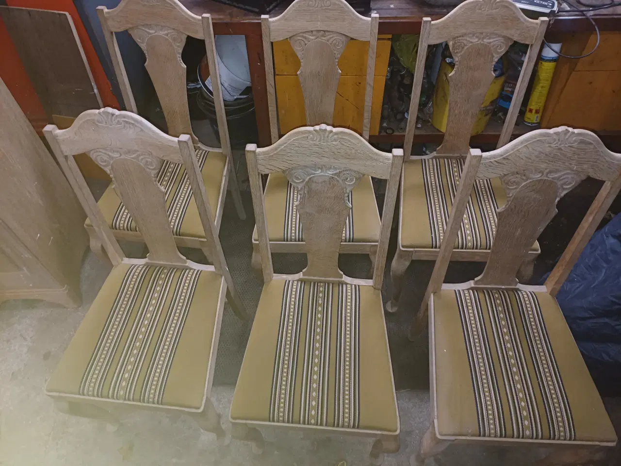 Billede 1 - Afsyret egetræsmøbler