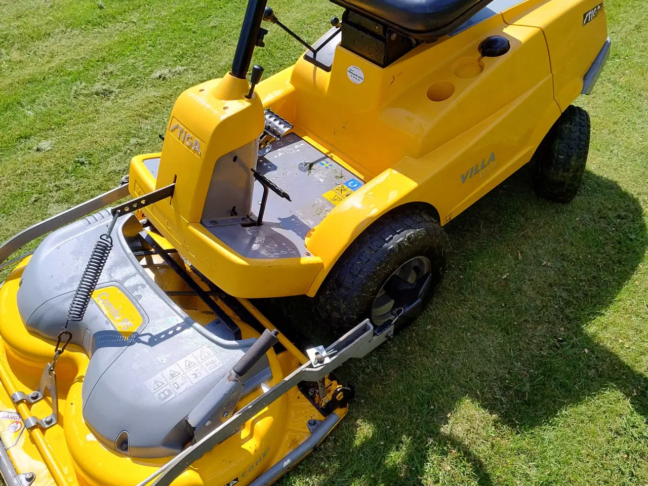 Billede 2 - Stiga Villa plænetraktor