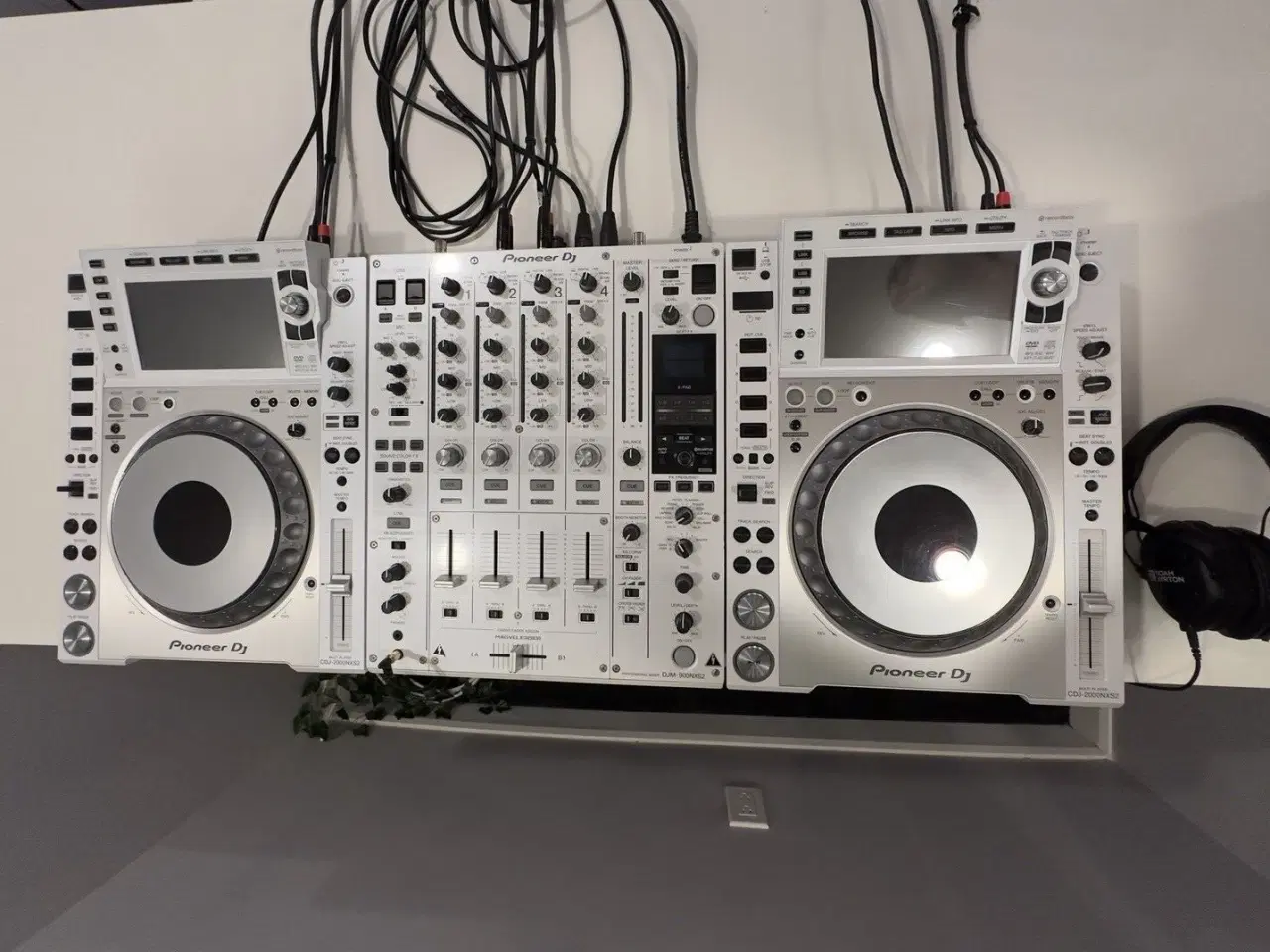 Billede 1 - Pioneer DJ x2 CDJ-2000NXS2 + DJM-900NXS2 - Limited