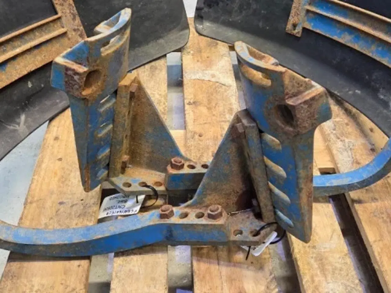 Billede 5 - New Holland 8340 Hjulskærm Sæt 