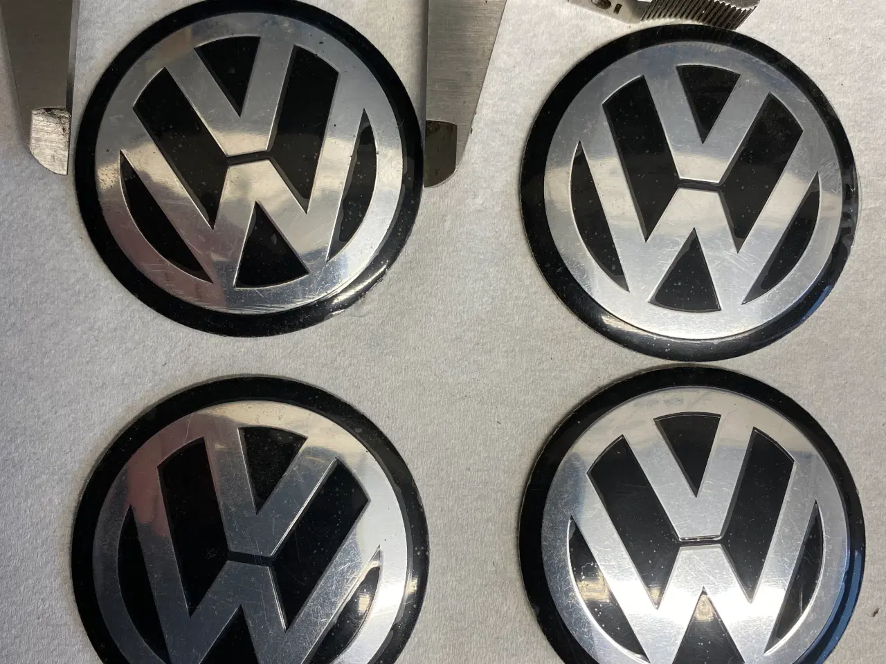 Billede 1 - VW Emblemer Ø56