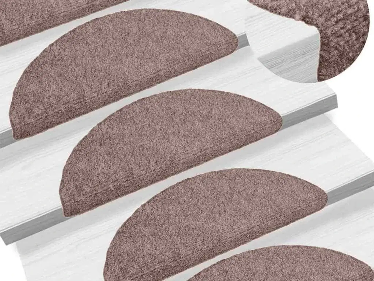 Billede 1 - Trappemåtter selvklæbende 15 stk. 65x21x4 cm lys brune halvrund store