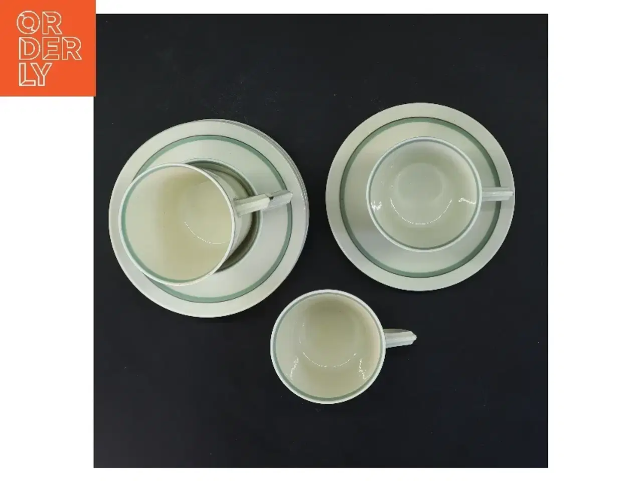 Billede 3 - Sæt med kopper og underkopper Hjertegræs, Royal Copenhagen (str. 4 kopper Ø 8 cm 4 underkopper Ø 13,5 cm) fra Royal Copenhagen