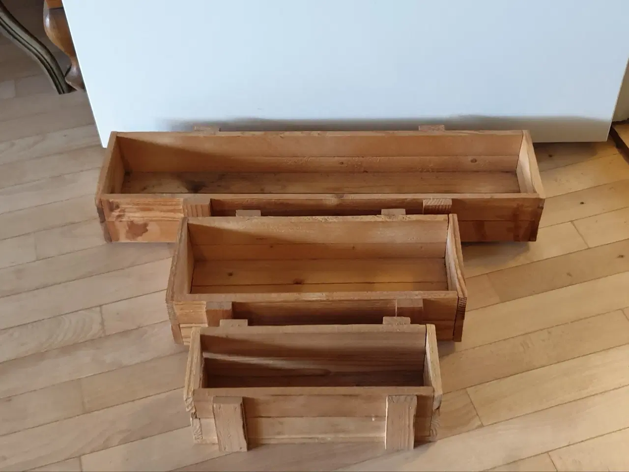 Billede 1 - Trækasser til krydderiplanter ialt 95kr