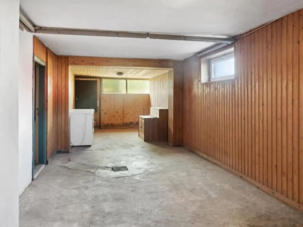 Billede 14 - Villa med Udstilling og værksted udlejes