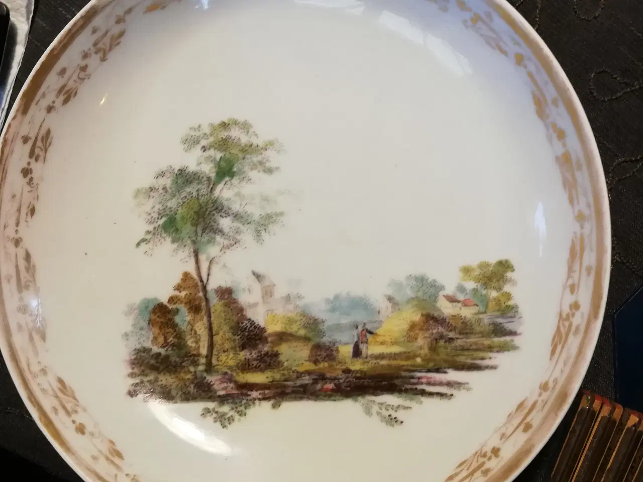 Billede 2 - ANTIK -1800tals KGL. lille håndmalet porcelæn skål
