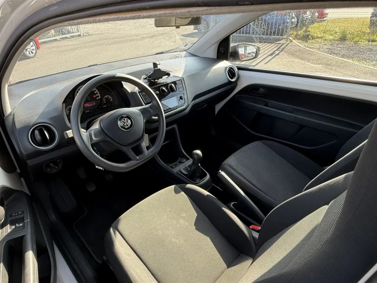Billede 6 - VW up 1,0 MPI BMT Take 60HK 3d