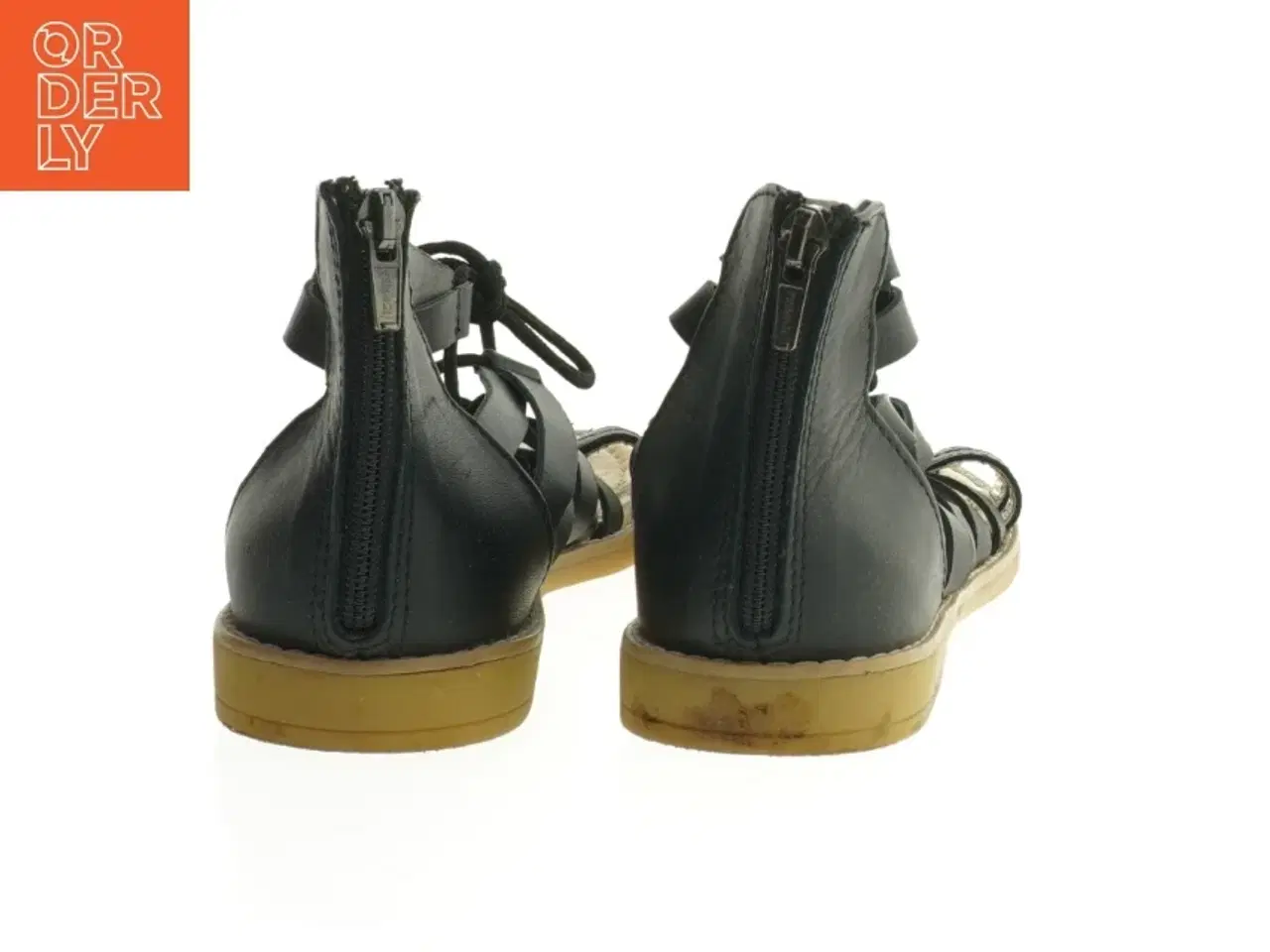 Billede 2 - Sorte sandaler med remme og lynlås fra Primigi (str. 36 )