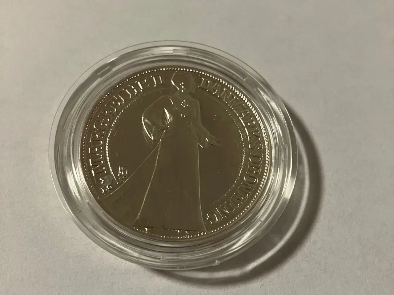 Billede 1 - 200 Kroner Dronning Margrethes 25 års regeringsjubilæum sølvmønt