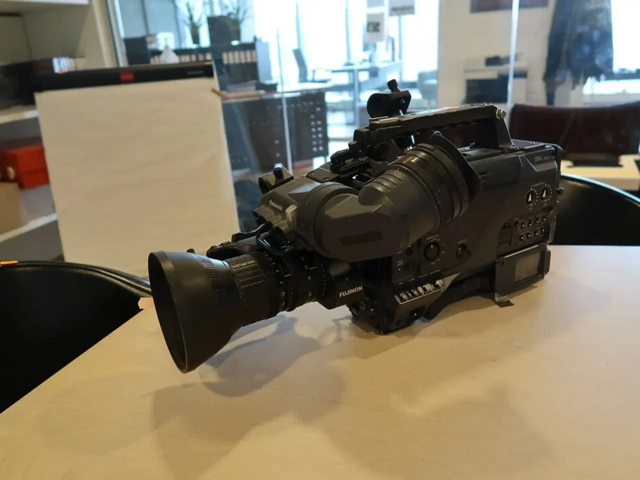 Billede 5 - Videokamera PANASONIC AJ-D410AE