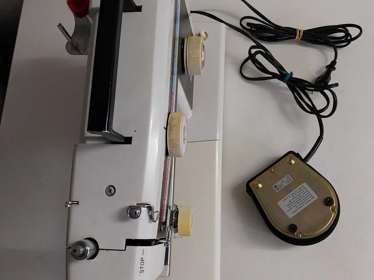 Billede 8 - Symaskine Eva 1322