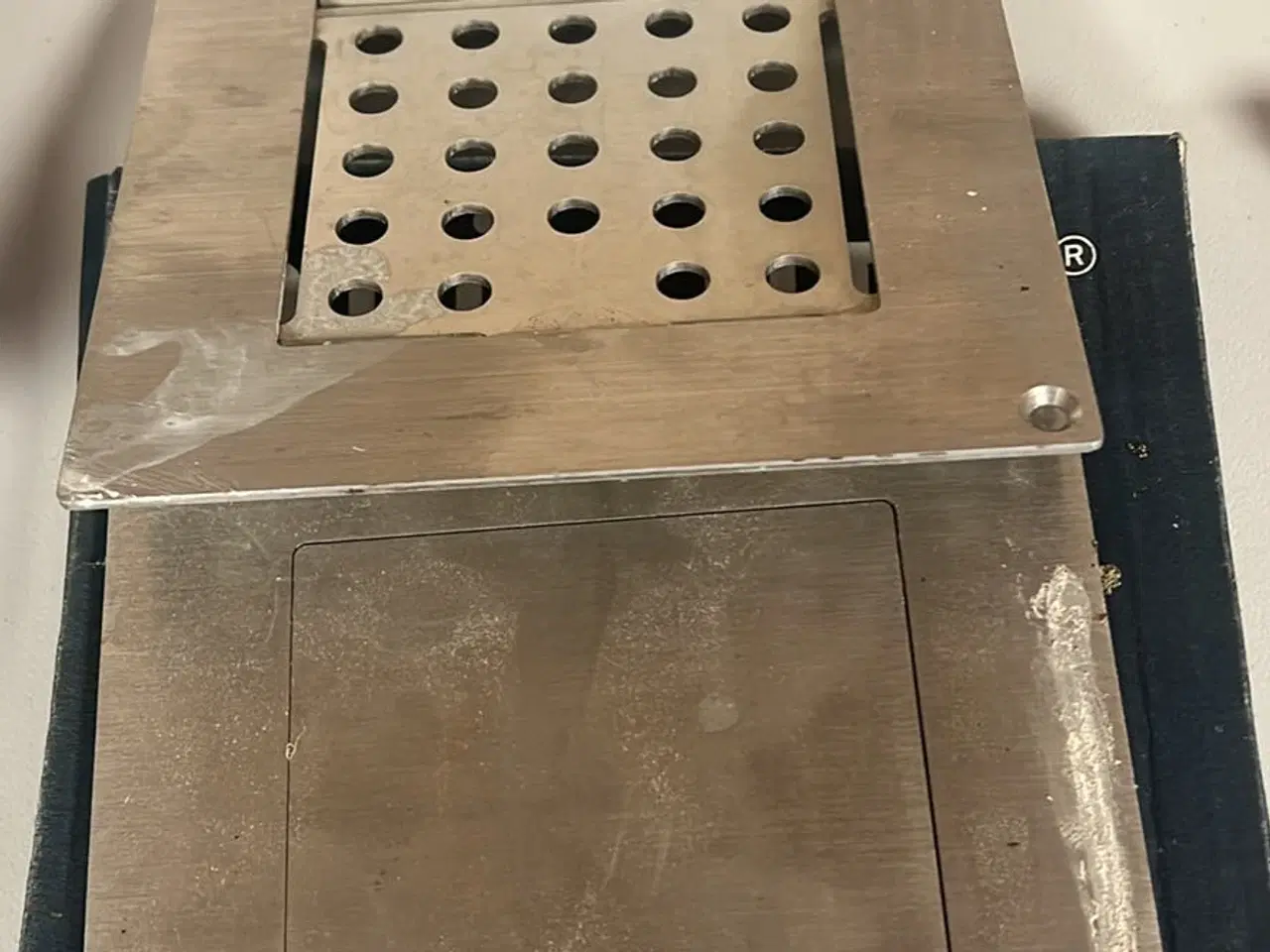 Billede 5 - Blucher afløbs riste 