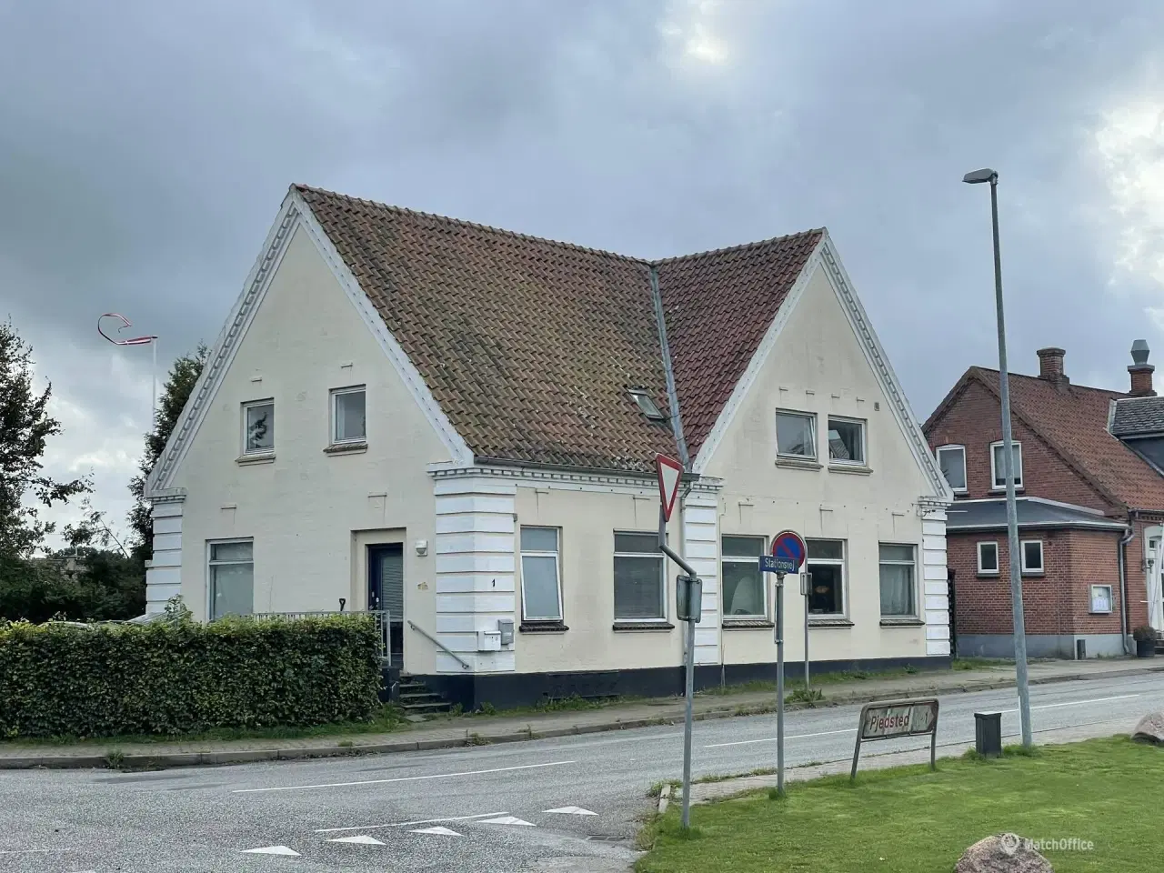 Billede 3 - Boligudlejningsejendom med 3 enheder til salg i Pjedsted