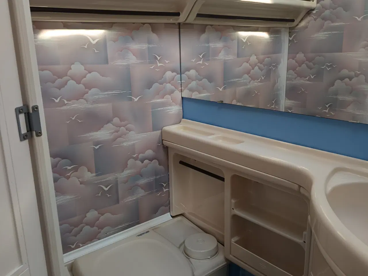 Billede 3 - Veteran autocamper 