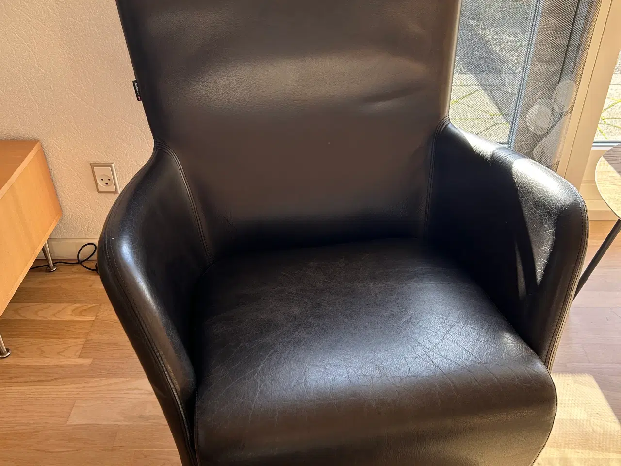 Billede 2 - Dansk design Skalma læder lænestole. 
