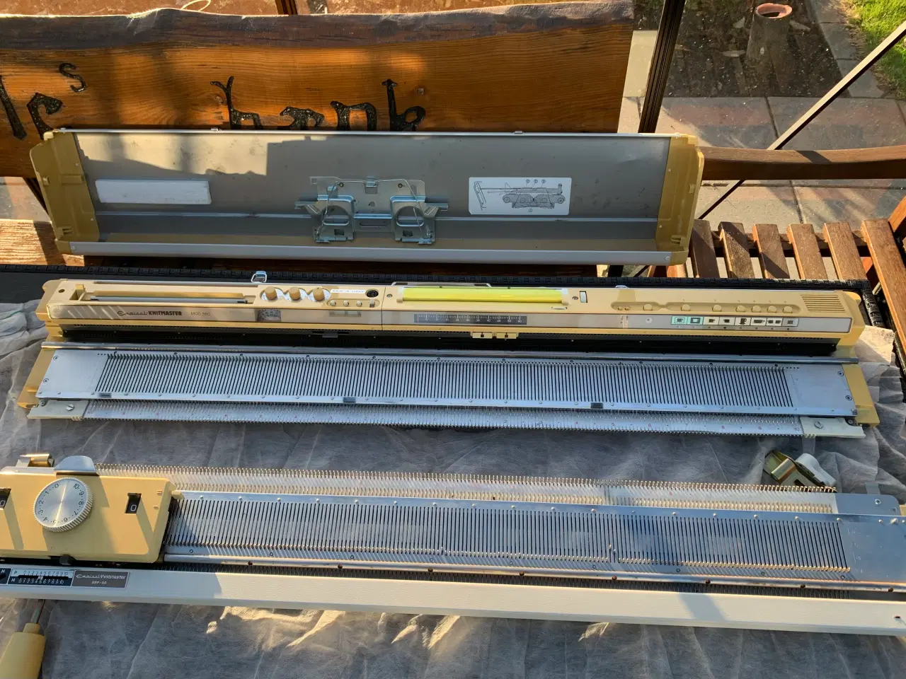 Billede 1 - Strikkemaskine, mærke imperisal Knitmaster 560