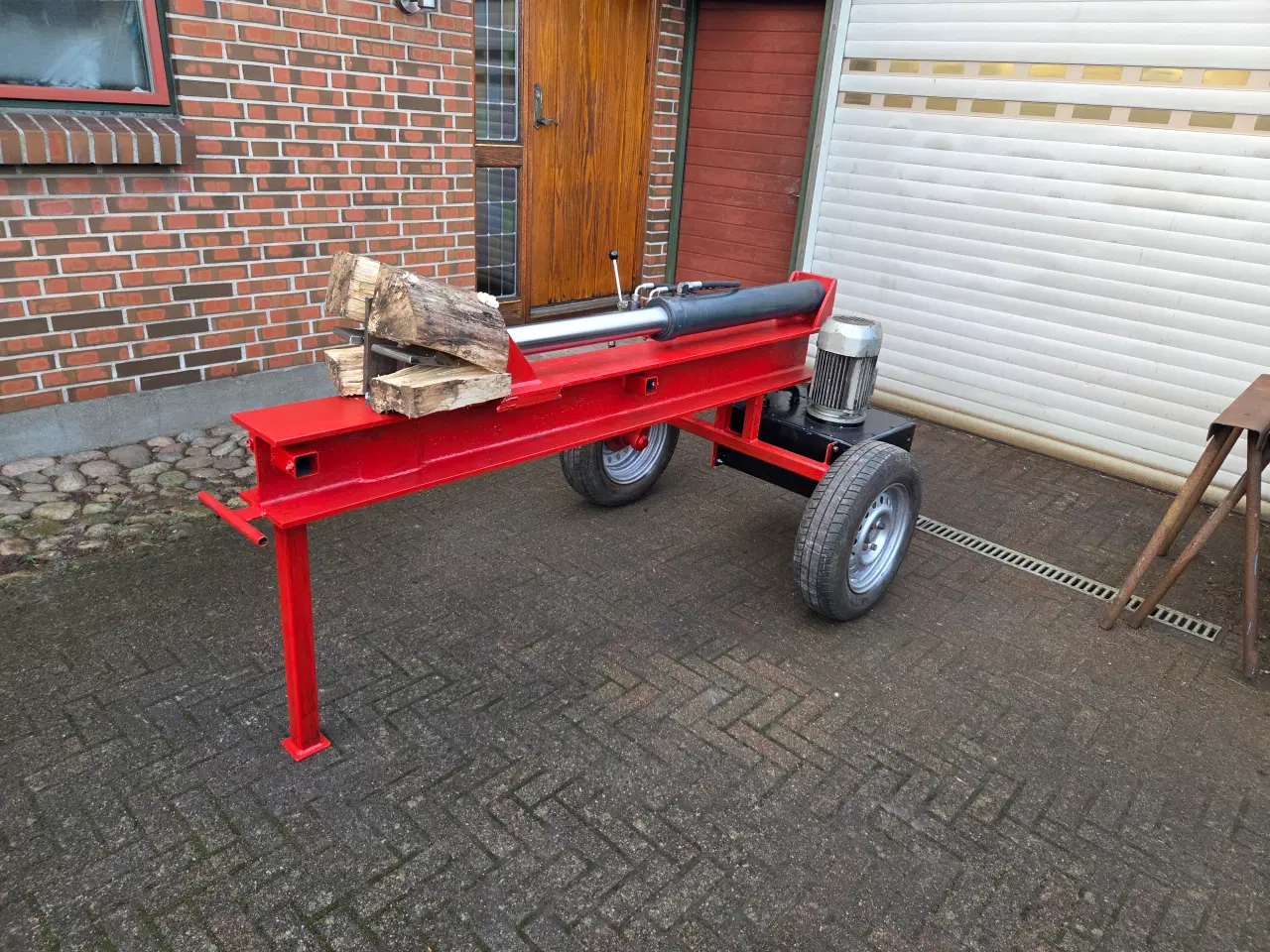 Billede 3 - Brænde kløver