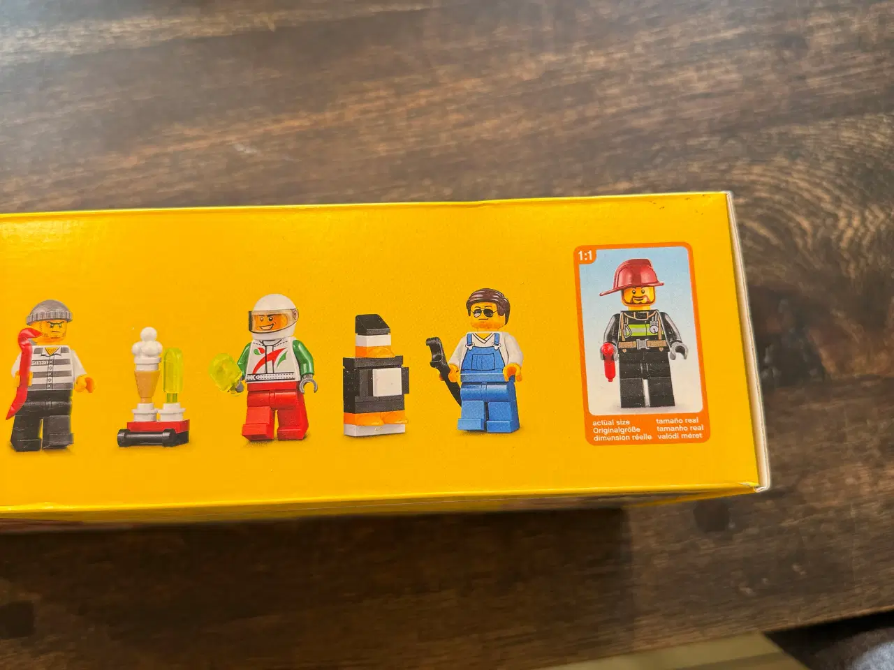 Billede 4 - LEGO 40161 - hvem er jeg spil
