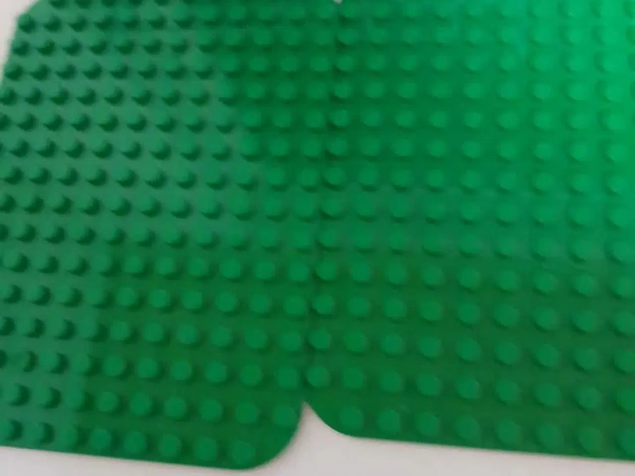Billede 1 - Fandt disse to duplo plader under oprydning.