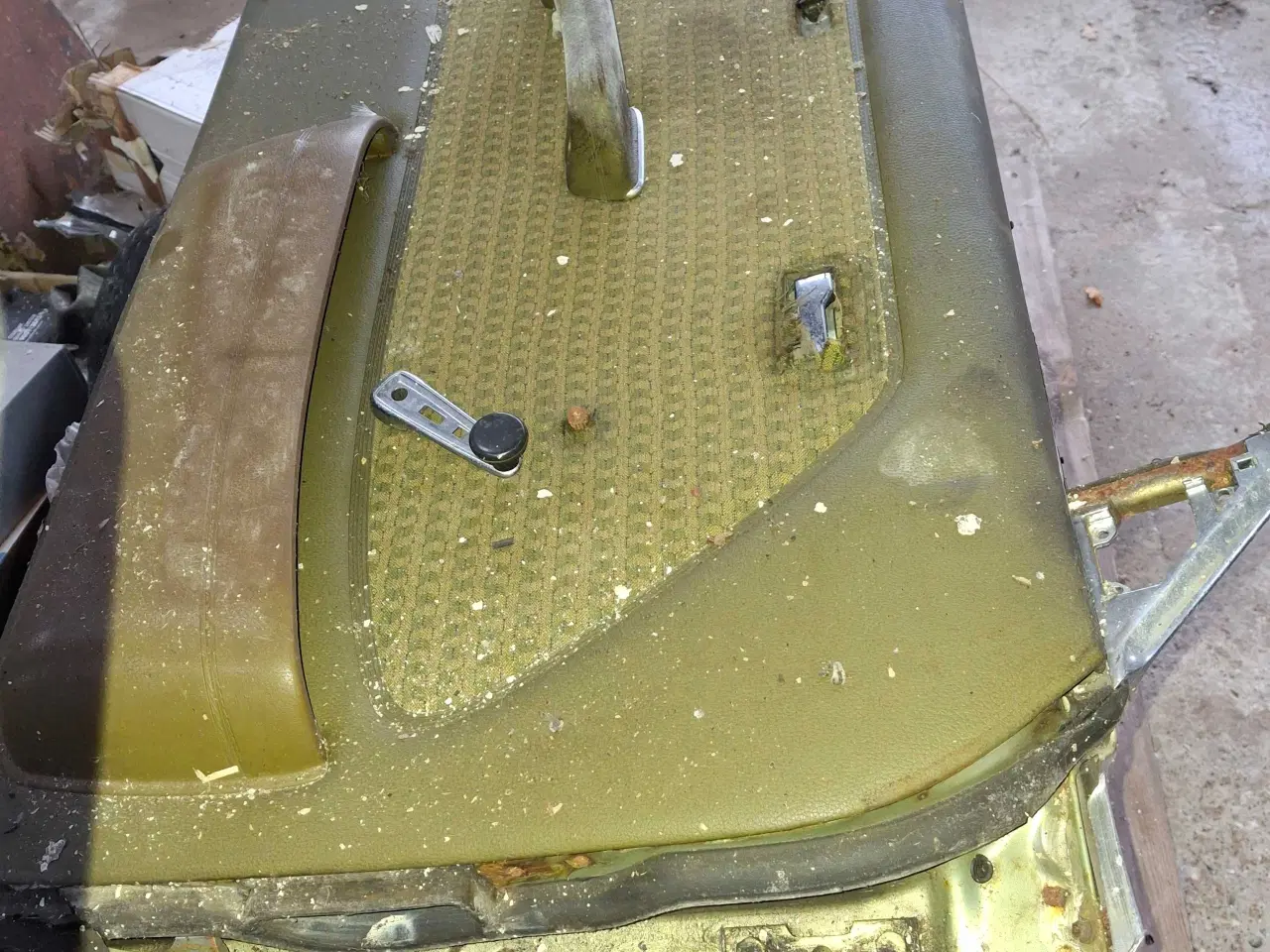 Billede 3 - Diverse reservedele mercedes 123 cupe