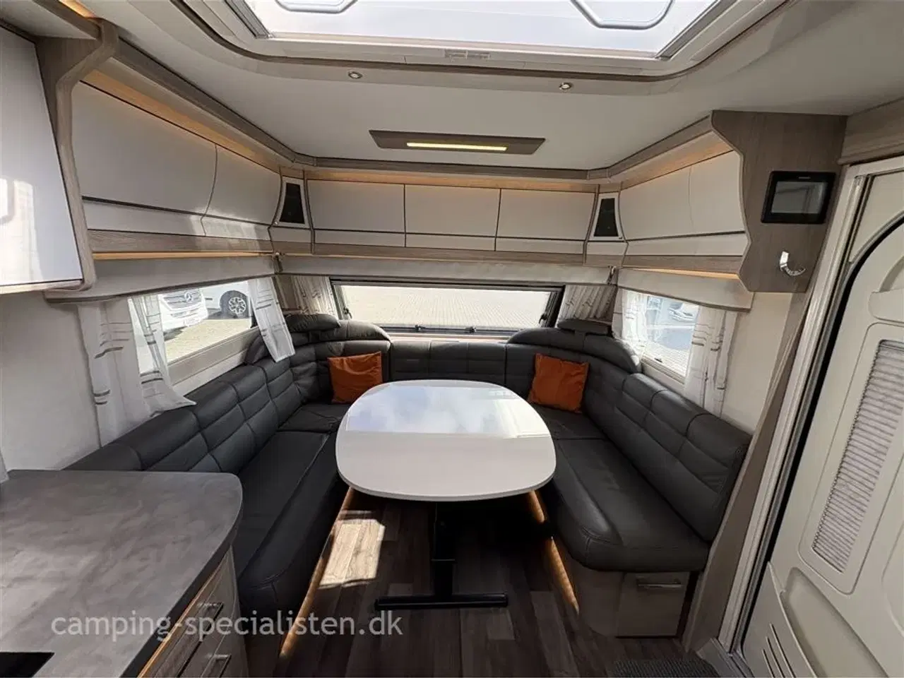 Billede 4 - 2022 - Kabe Imperial 600 XL KS   Kabe Imperial 600 XL KS 2022 - Se den nu hos Camping-Specialisten.dk