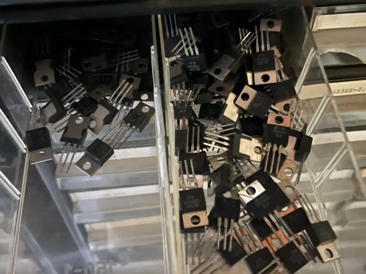 Billede 9 - 12 stk racoreoler indeholder elektonik komponenter