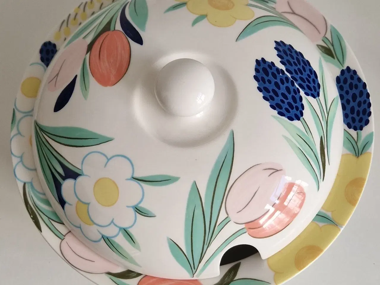 Billede 5 - Arabia, porcelæn, skål med låg, ovn + mikro ovn