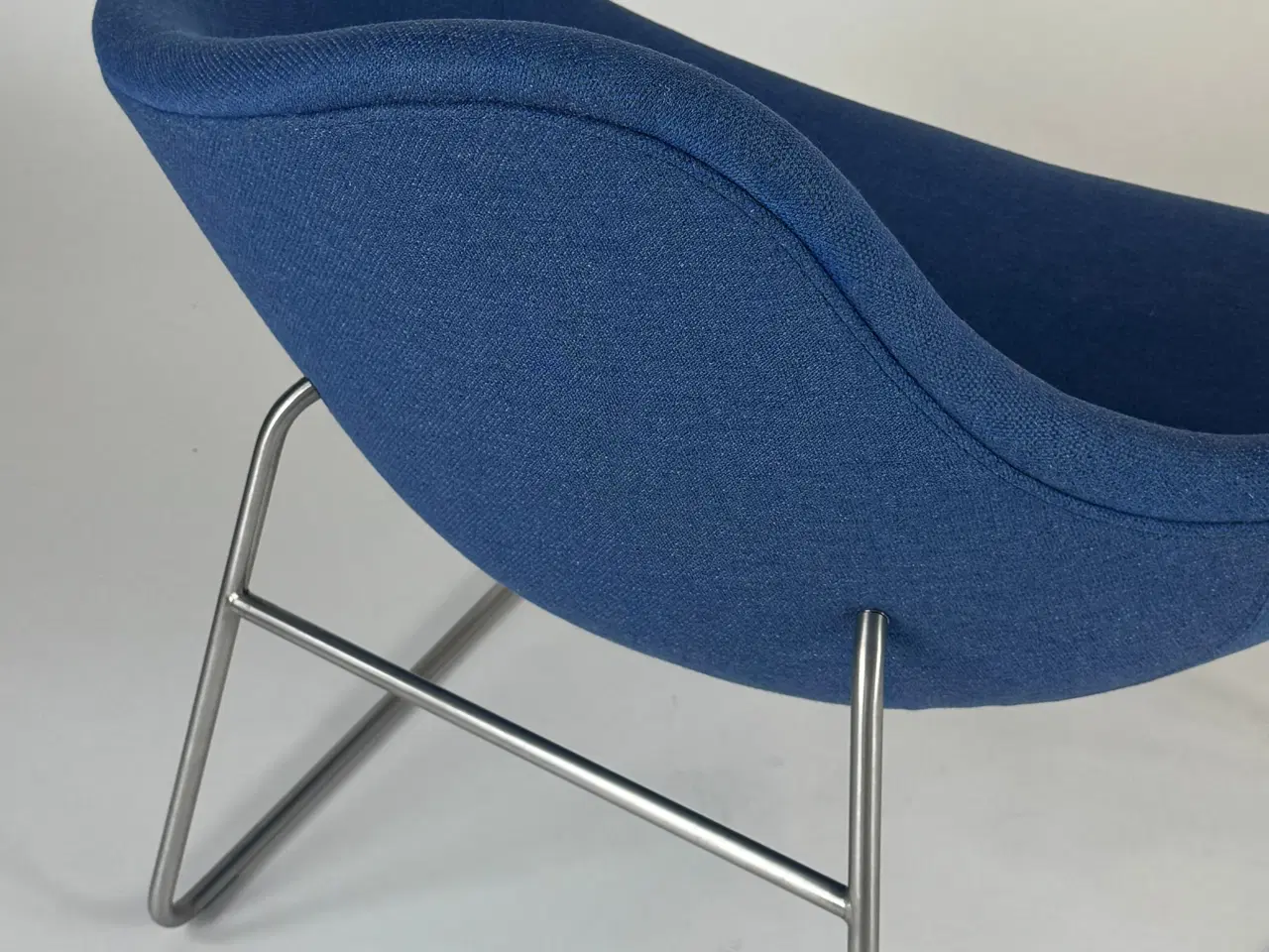 Billede 9 - +Halle | K2 Sled Loungestol (Kvadrat Rewool 767)