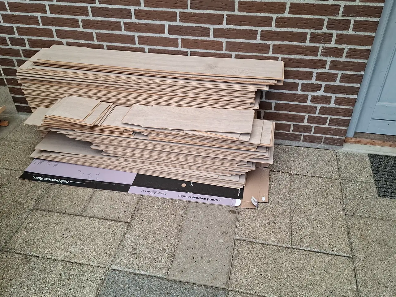 Billede 2 - Brugte plankegulv 71stk (19,3×128,7×0,7)