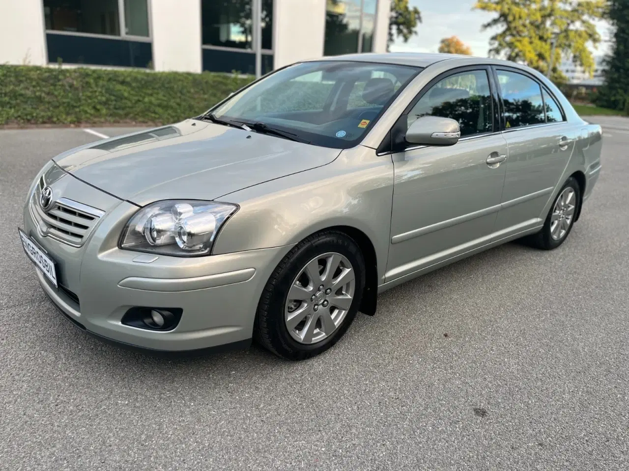 Billede 1 - Toyota Avensis 1,8 VVT-i Sol