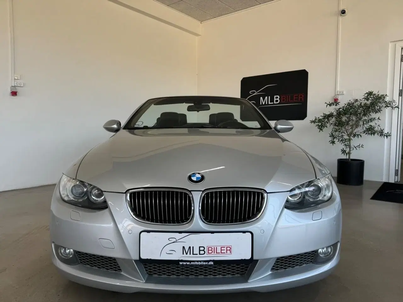 Billede 3 - BMW 335i 3,0 Cabriolet Steptr.