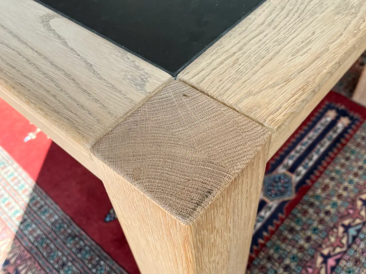 Billede 5 - Sofabord i massiv eg