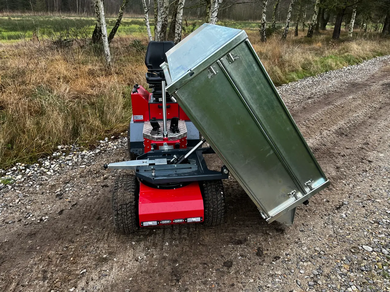 Billede 1 - Eltor Sharp ELEKTRISK KUN 24 TIMER ÅRG 2023